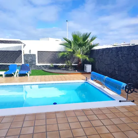 Adel, Oasis De Paz Con Piscina Climatizada