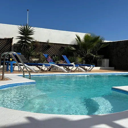 Adel, Oasis De Paz Con Piscina Climatizada ヴィラ *