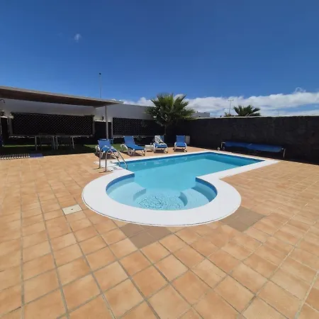 Adel, Oasis De Paz Con Piscina Climatizada ヴィラ
