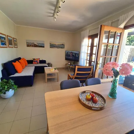 Adel, Oasis De Paz Con Piscina Climatizada プラヤ・ブランカ
